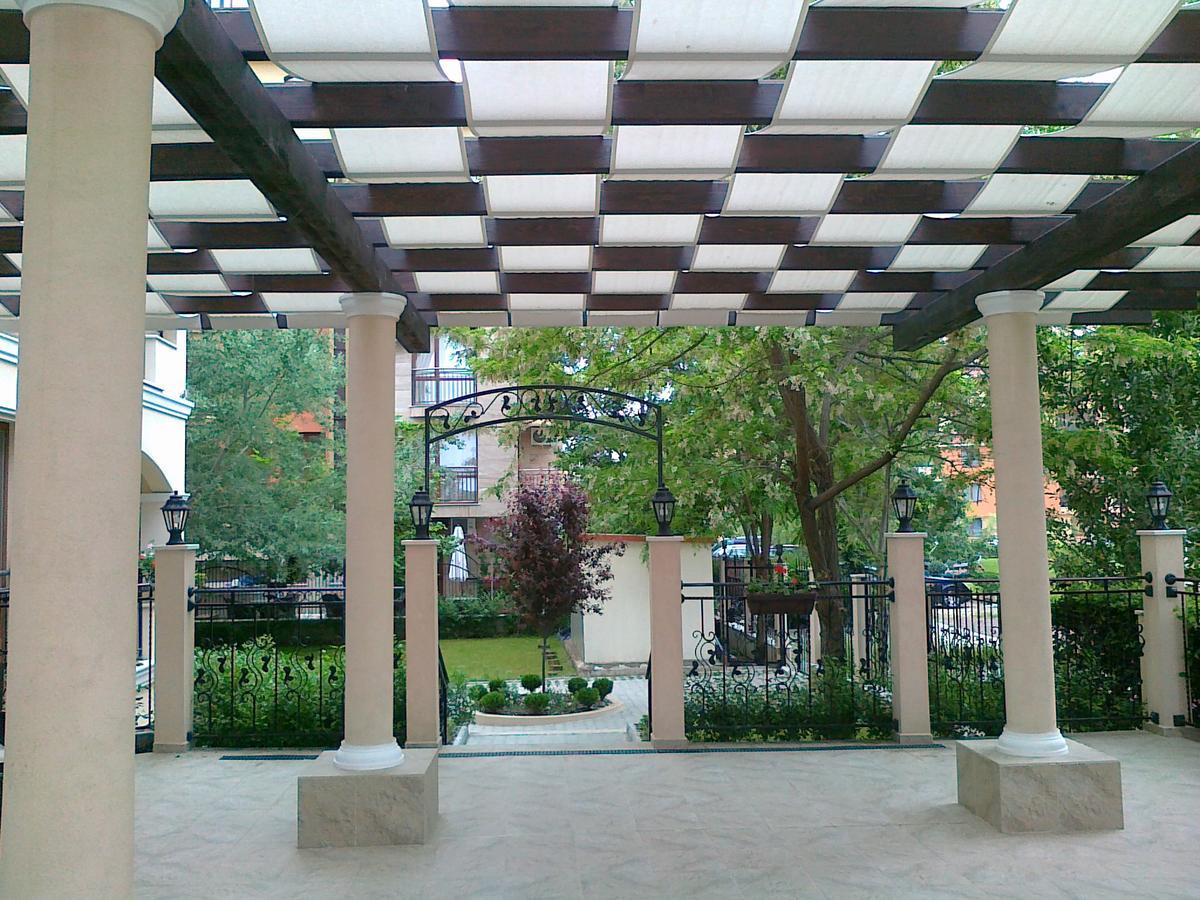 Hotel Seasons 3 Slantschew brjag Exterior foto