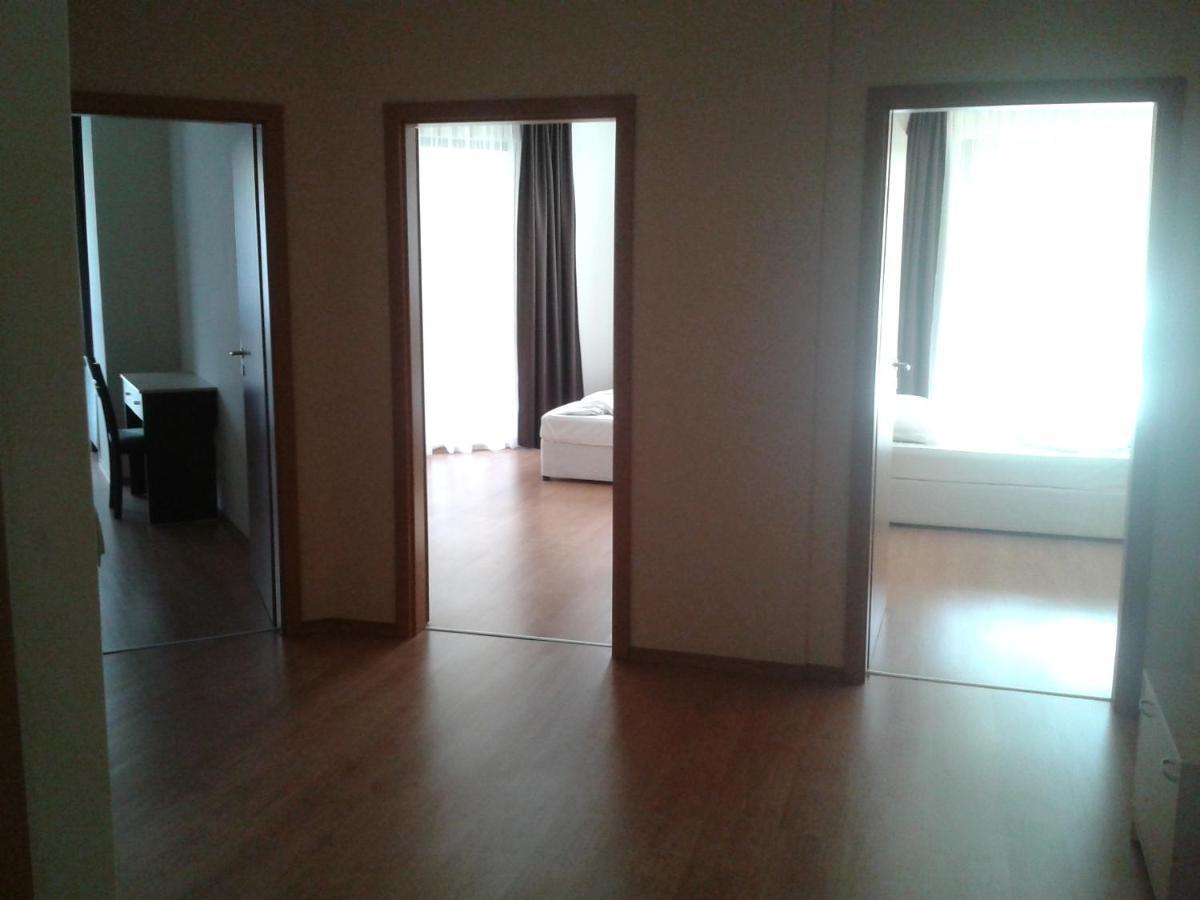 Hotel Seasons 3 Slantschew brjag Zimmer foto